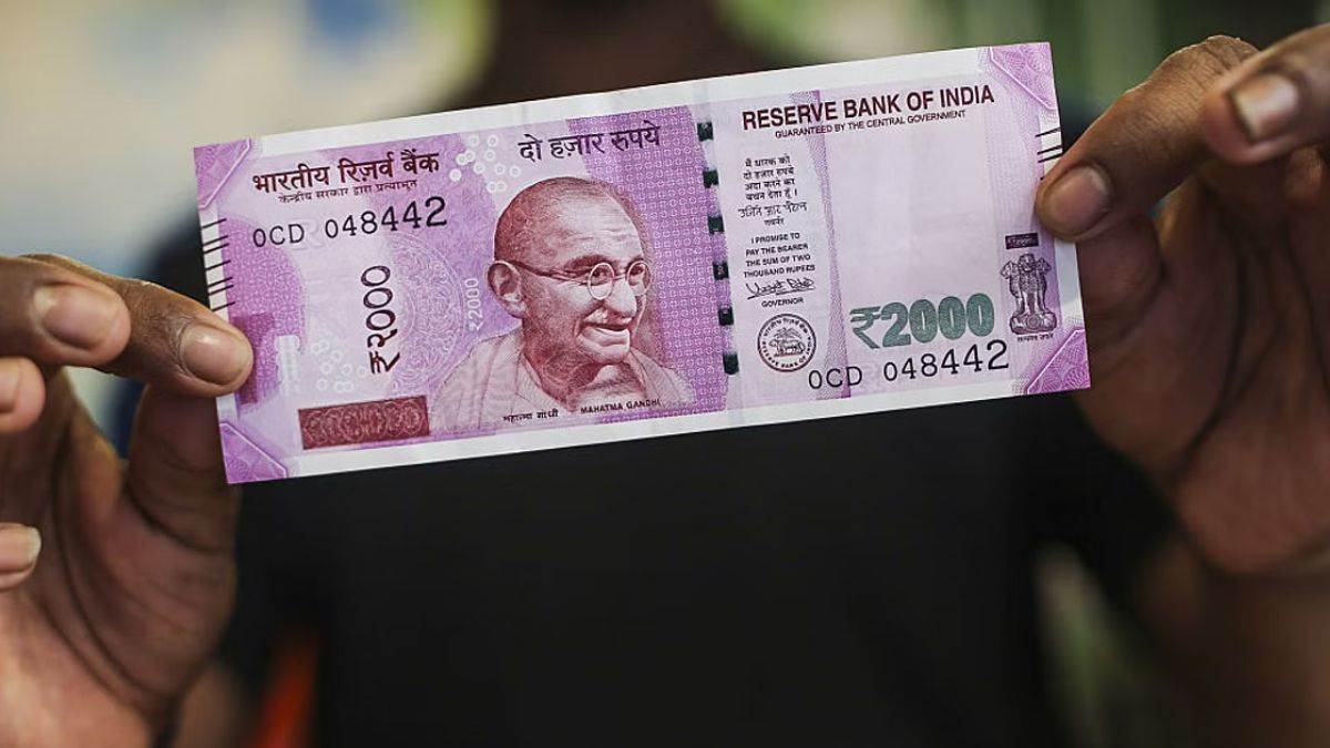 2000 Rupee Note