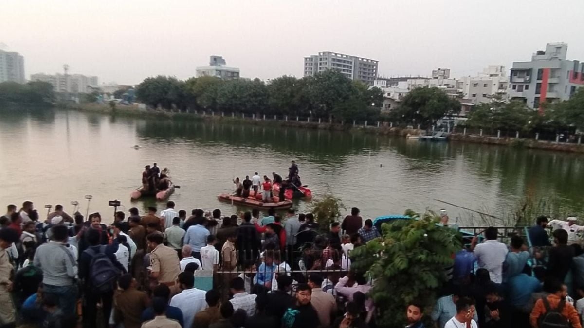 Big accident in Vadodara, Gujarat, boat drowns in Harni pond due to seating more people than capacity