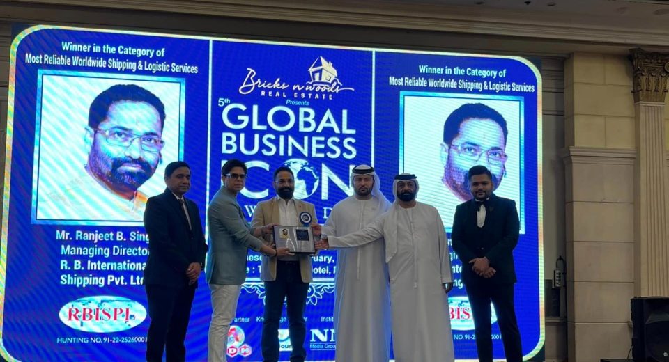 Ranjit Singh Vishen honored with 'Global Business Icon Award', received honor in Dubai