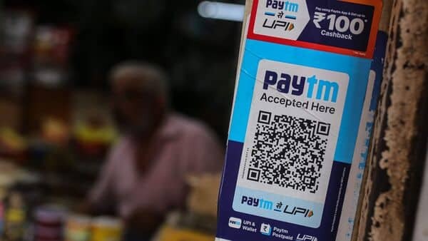 Now shopkeepers are not accepting Paytm, the company's reputation fell after the RBI ban.