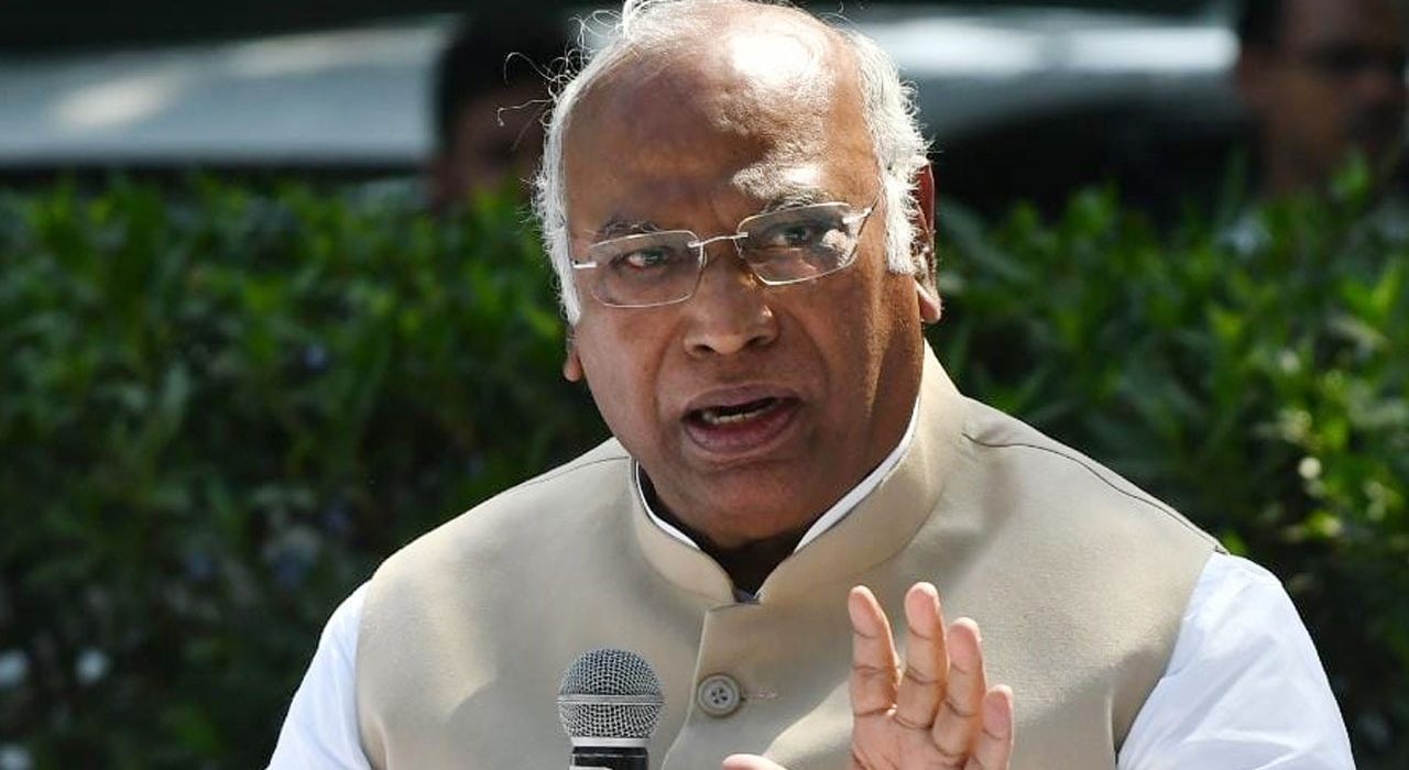 There is a conspiracy to change the 'Constitution' in the country - Congress President Kharge