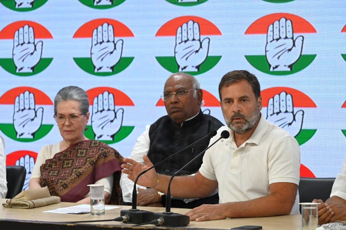 Congress said on freezing of account - Total amount is Rs 14 lakh and the punishment is our entire financial identity.