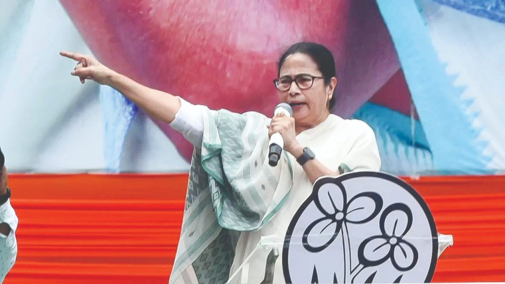 Mamta Banerjee accused BJP, said - there was a conspiracy to get nephew Abhishek murdered