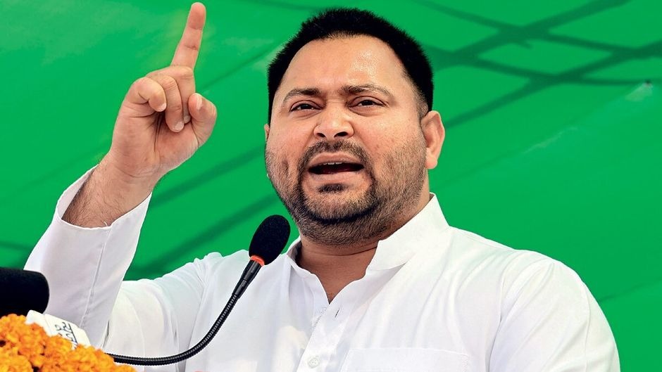 Tejashwi Yadav's blunt statement on the budget, said - We will not step back even an inch from our demand for special state status