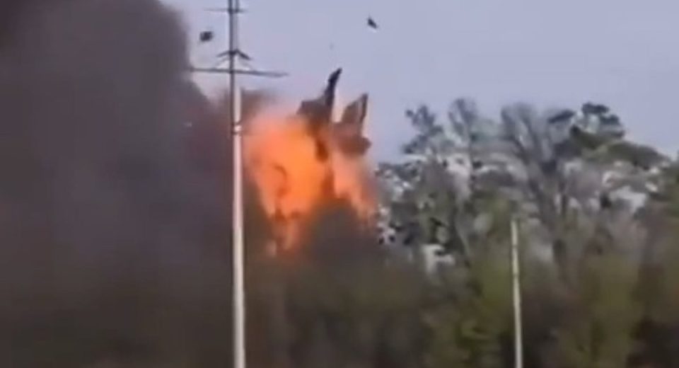 India retaliates after drone-missile attack, Pak air defense system destroyed in Lahore