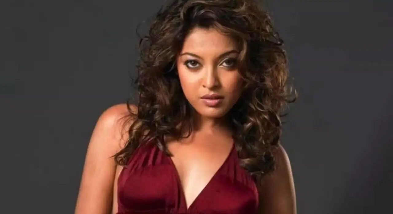 Tanushree Dutta Crying Video
