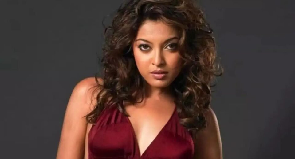 Tanushree Dutta Crying Video