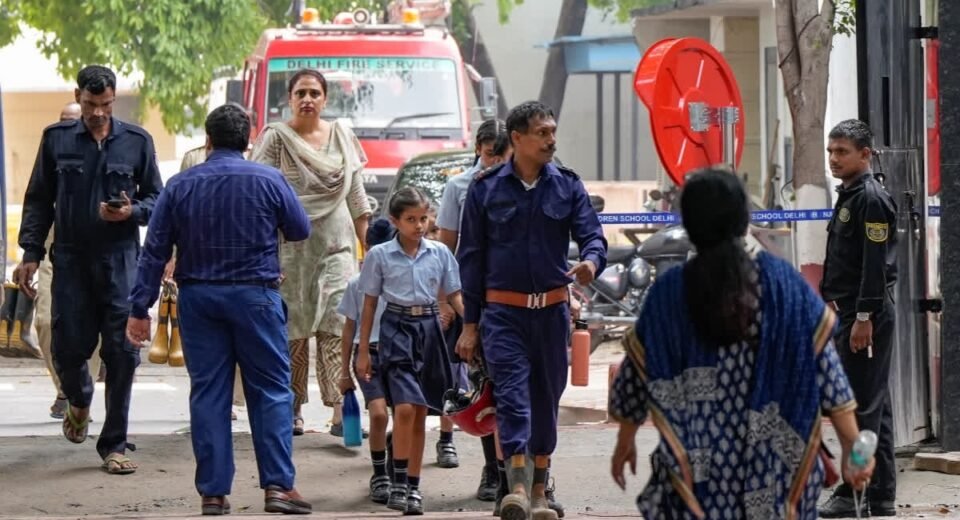 Delhi Bomb Threat 2025