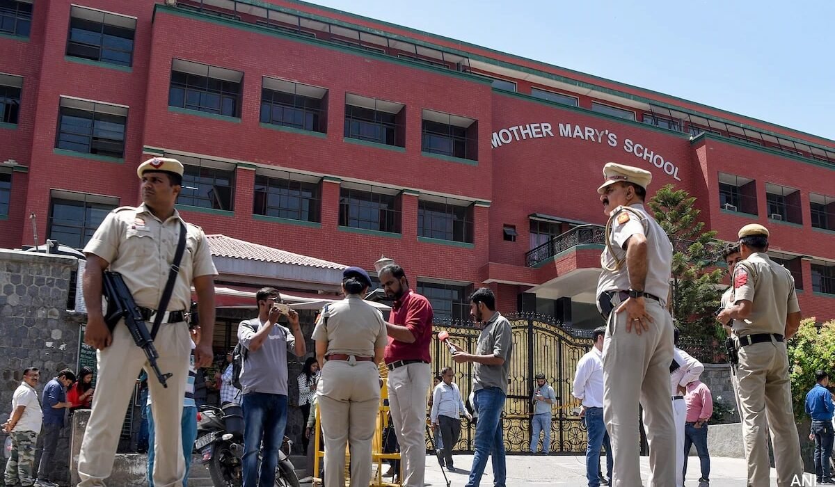 Delhi School Bomb Threat