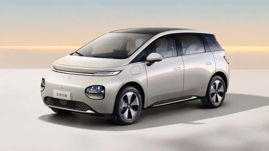 MG Windsor EV becomes India's number-1 electric car, tops with record-breaking sales in FY 2025