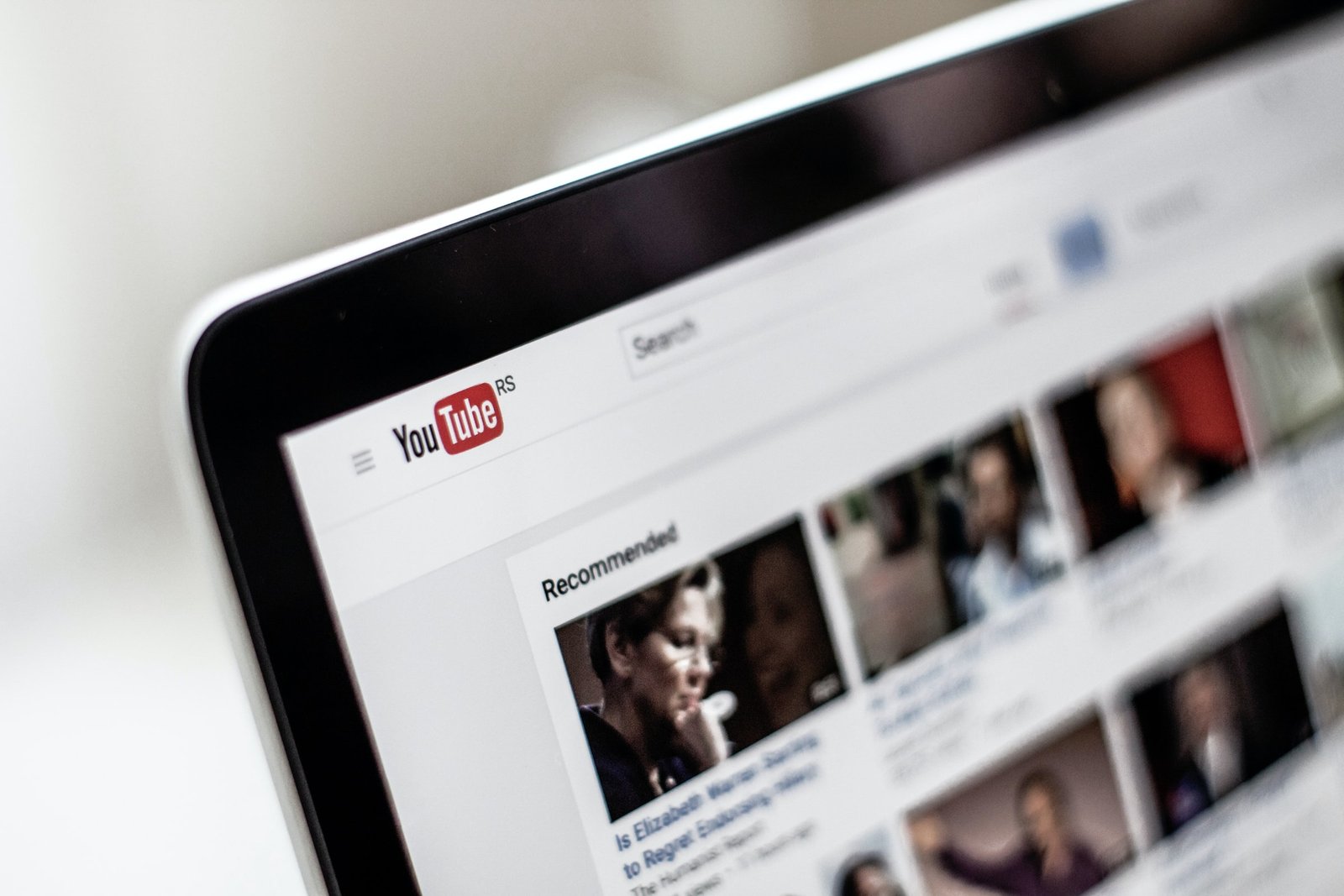 YouTube Hype feature: A new way of earning and recognition for small creators