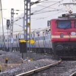 Kulgam Encounter 2025: जम्मू-कश्मीर के अखाल क्षेत्र में 9वें दिन भी मुठभेड़ जारी, दो जवान शहीद