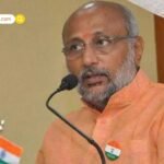 Jammu-Kashmir Politics: संजय सिंह हाउस अरेस्ट, फारूख अब्दुल्ला गेट पर रुके, PSA विवाद पर बढ़ा सियासी पारा