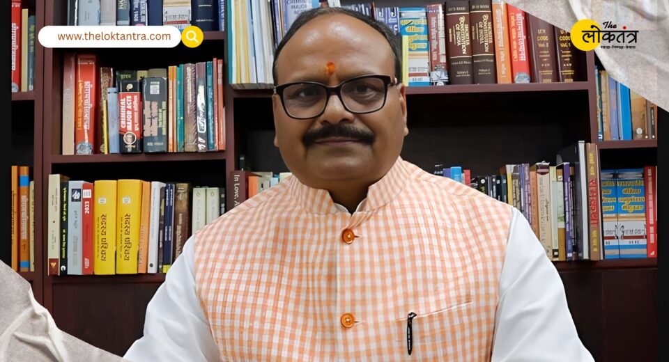 Deputy CM Brajesh Pathak took a dig at Rahul Gandhi, saying he is a confused leader who doesn't know where he stands.