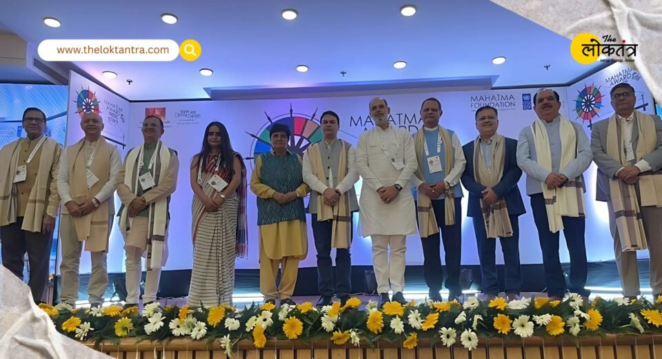Sanjeev Singh of Deoria receives Mahatma Gandhi Award, a proud moment for archery and sports world