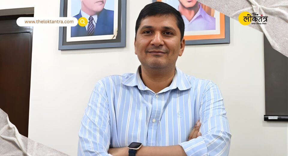 Controversy on Savitribai Phule's birth anniversary: ​​AAP alleges Delhi government insulted the Dalit icon.