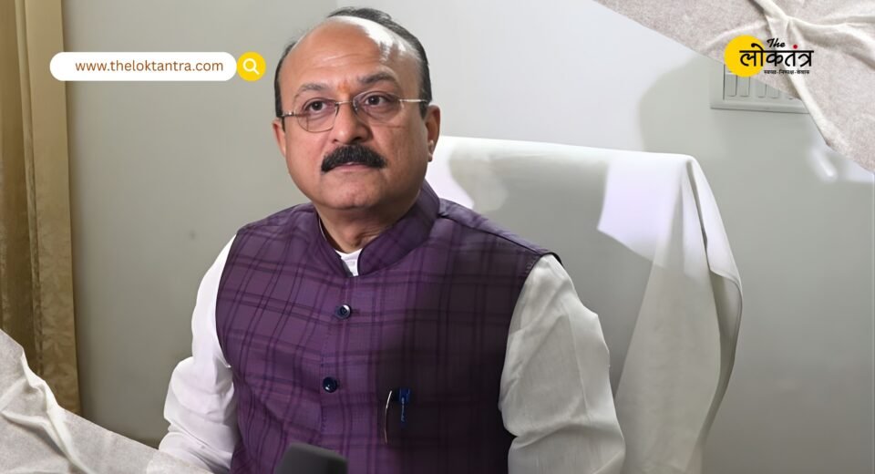 A political battle erupts in Delhi over the "counting of stray dogs," with BJP minister Ashish Sood launching a scathing attack on Kejriwal.