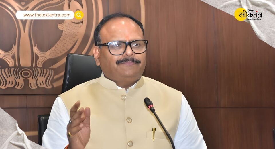 In Baghpat, Deputy CM Brajesh Pathak launched a scathing attack on the Samajwadi Party, saying that the SP is built on the politics of caste and religion.