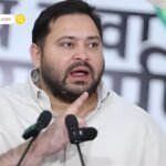 शर्मनाक: एयर इंडिया के केबिन क्रू पर विदेशी यात्री का बड़ा आरोप, कहा – ‘इंसान नहीं, कुत्ते जैसा महसूस कराया’