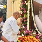 Lok Sabha में हंगामे से टला PM मोदी का संबोधन, राहुल गांधी का आरोप- ‘सच्चाई से डरकर सदन नहीं आए मोदी’