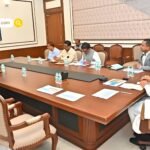 भारत का विदेशी मुद्रा भंडार 725.72 अरब डॉलर के रिकॉर्ड स्तर पर, रुपये में गिरावट के बीच RBI के आंकड़े जारी