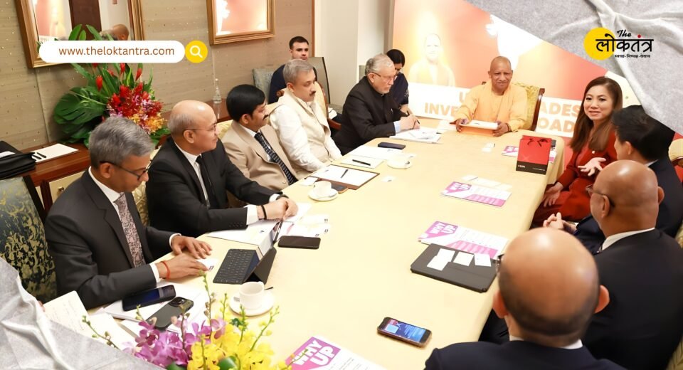 CM Yogi Adityanath on Singapore tour, discusses long term investment in UP with GIC and Temasek