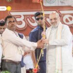 दिल्ली में शुरू हुआ ‘मेट्रो मंडे’ अभियान, मुख्यमंत्री Rekha Gupta ने मेट्रो और बस से किया सफर