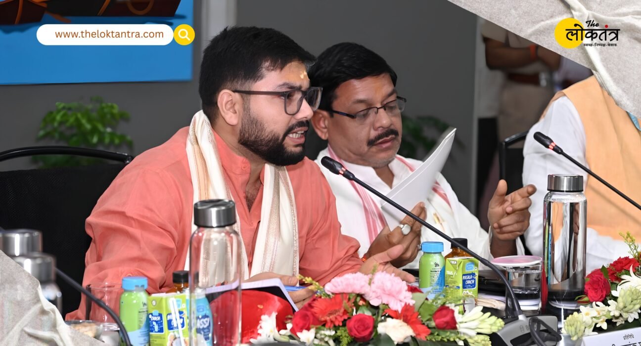 Deoria's Development Gains New Momentum at Varanasi Division Parliamentary Committee Meeting; MP Shashank Mani's Representative, Abhishek Pandey 'Rupak', Raises 21 Key Issues.